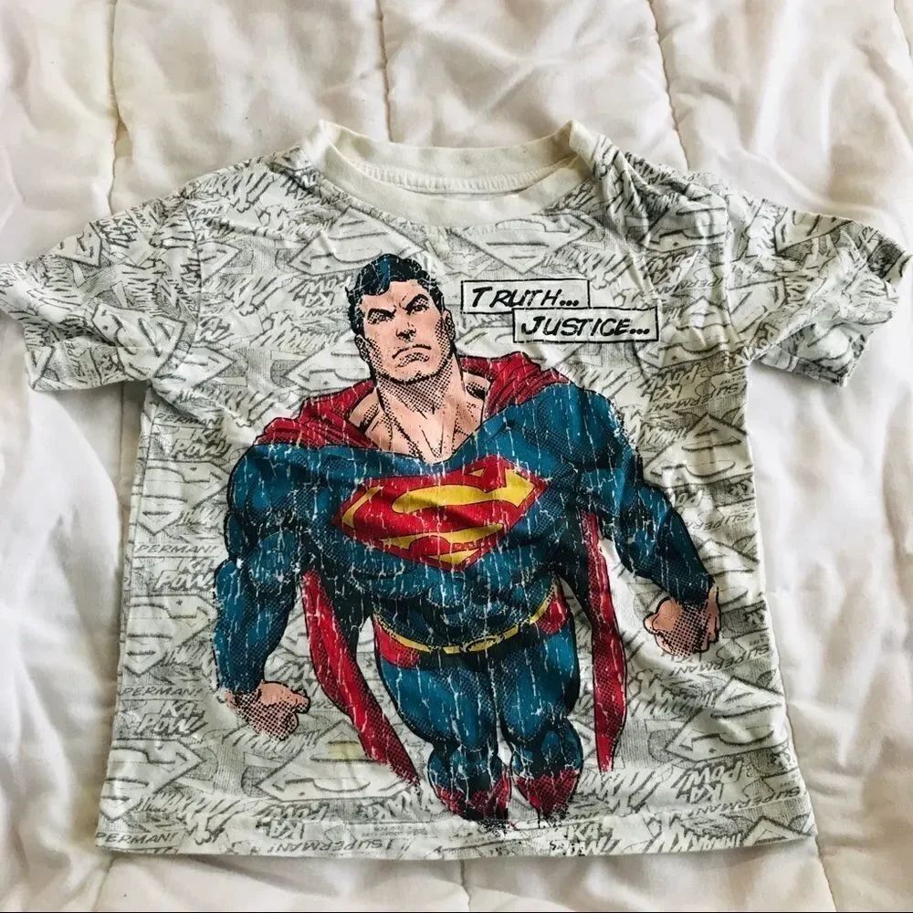 Superman boys T-shirt size 2